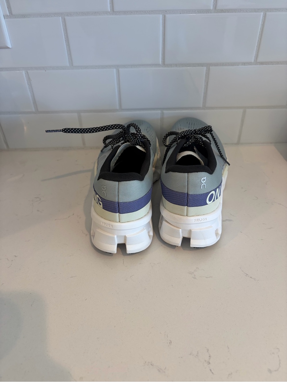 Cloudmonster 2 On Cloud Running Shoes Women’s size 8 - Picture 4 of 7